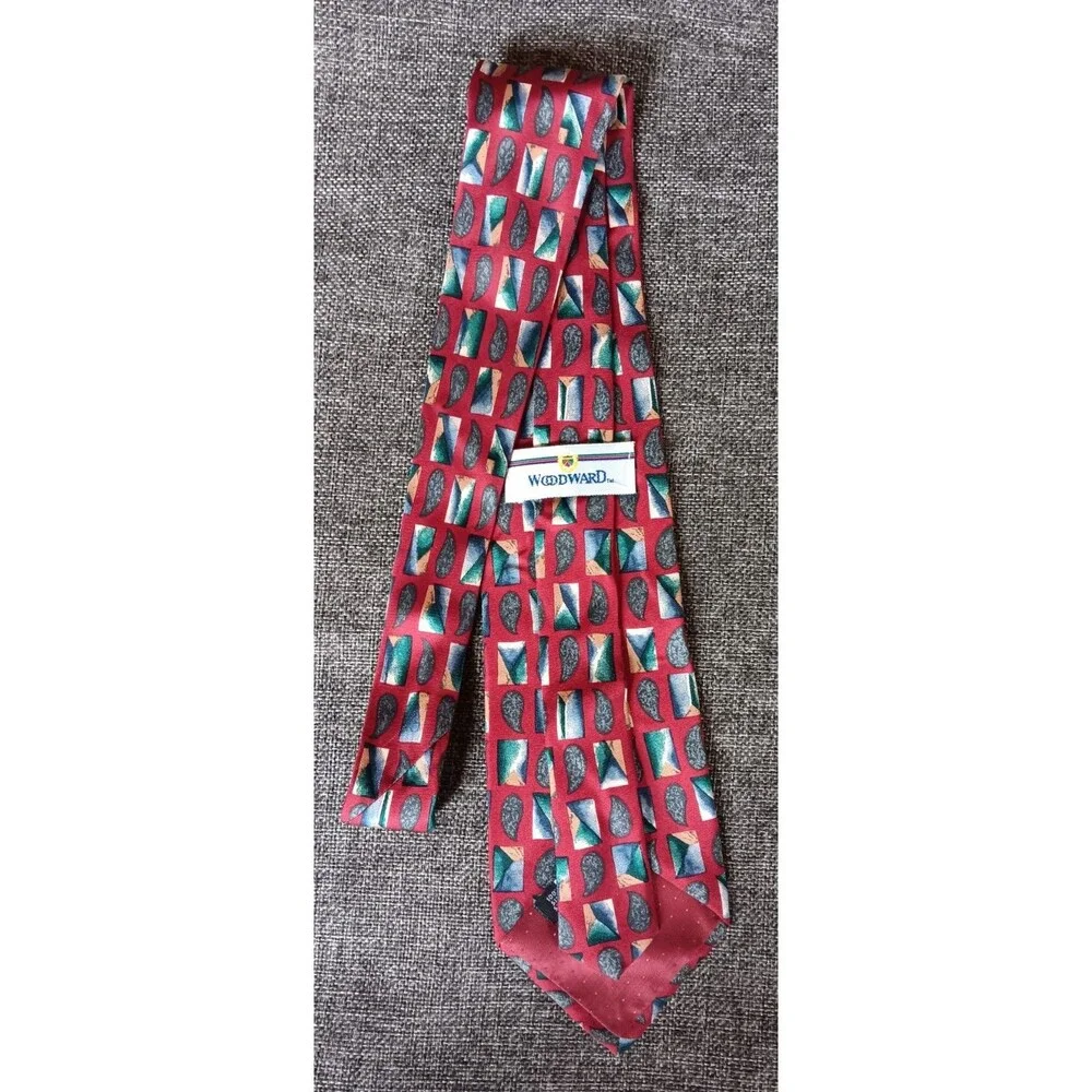 Tie 70s 80s 90s Y2K Mens Woodward Silk Red 3.75 Wide 57 Long